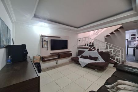 Sala de casa à venda com 4 quartos, 176m² em Jardim Ipanema(zona Leste), São Paulo