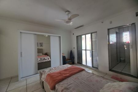 Suíte 1 de casa à venda com 4 quartos, 176m² em Jardim Ipanema(zona Leste), São Paulo