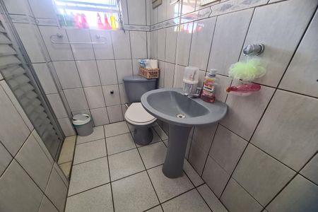 Casa à venda com 176m², 4 quartos e 3 vagasBanheiro da Suíte 1