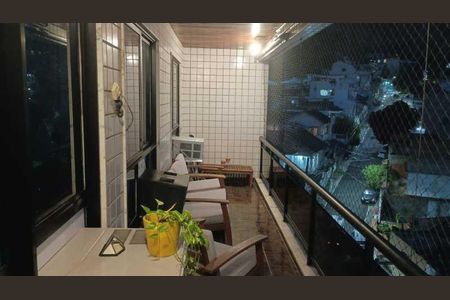 Apartamento à venda com 78m², 2 quartos e 1 vaga