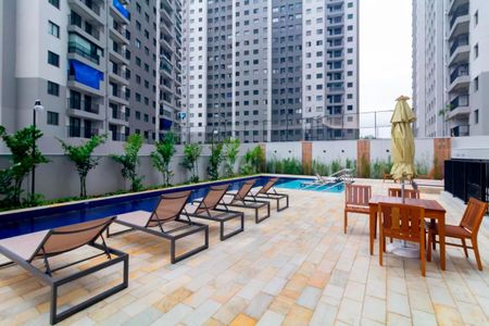 Apartamento para alugar com 38m², 2 quartos e sem vaga