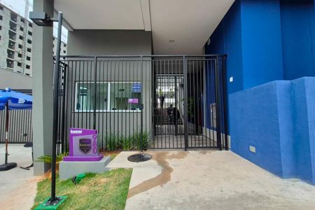 Apartamento para alugar com 38m², 2 quartos e sem vaga