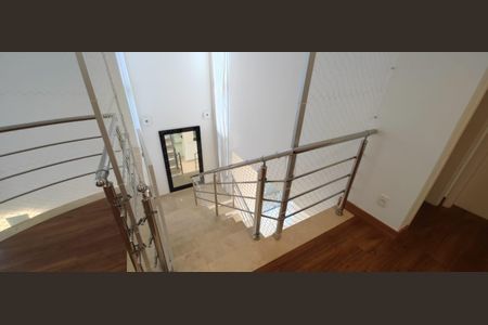 Casa de condomínio para alugar com 300m², 4 quartos e 4 vagas