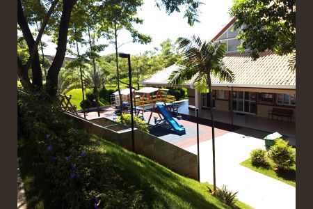 Casa de condomínio para alugar com 300m², 4 quartos e 4 vagas Casa de condomínio para alugar com 300m², 4 quartos e 4 vagasÁrea comum