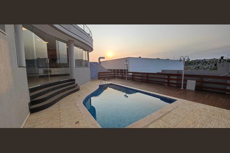 Casa de condomínio para alugar com 300m², 4 quartos e 4 vagas