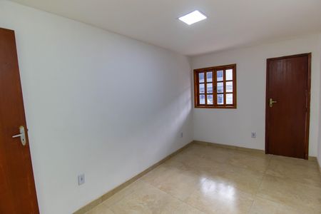 Apartamento para alugar com 80m², 2 quartos e sem vaga