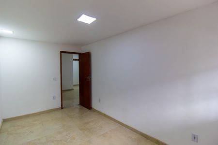 Apartamento para alugar com 2 quartos, 80m² em Baldeador, Niterói