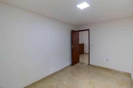 Apartamento para alugar com 80m², 2 quartos e sem vaga