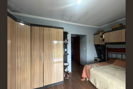Casa à venda com 132m², 3 quartos e 2 vagas Casa à venda com 132m², 3 quartos e 2 vagasSuite