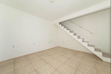 Sala de casa para alugar com 3 quartos, 70m² em Parque Santo Antônio, São Paulo