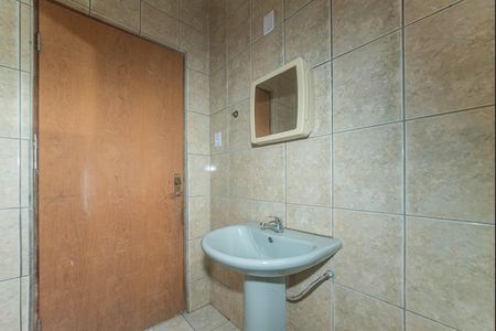 Casa para alugar com 70m², 3 quartos e sem vaga Casa para alugar com 70m², 3 quartos e sem vagaBanheiro Social