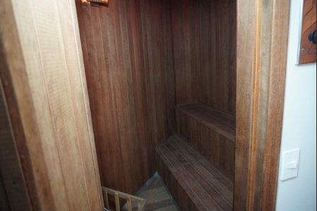 Casa de condomínio à venda com 585m², 5 quartos e 3 vagasSauna