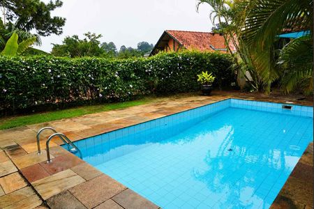 Casa de condomínio à venda com 585m², 5 quartos e 3 vagasPiscina