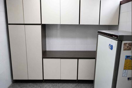 Casa de condomínio à venda com 585m², 5 quartos e 3 vagasCozinha