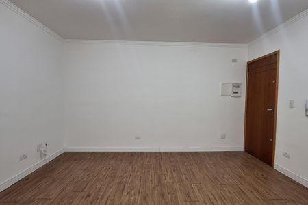 Sala de apartamento para alugar com 2 quartos, 39m² em Vila Vitória, Santo André