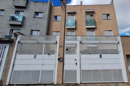 Apartamento para alugar com 39m², 2 quartos e 1 vaga Apartamento para alugar com 39m², 2 quartos e 1 vagaFachada
