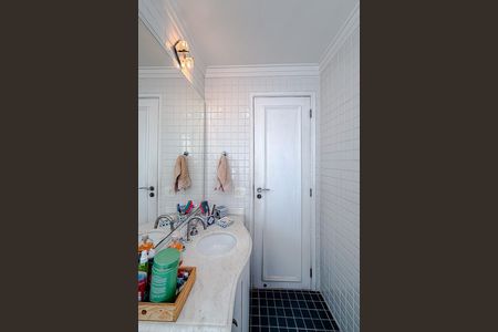 Apartamento à venda com 106m², 3 quartos e 2 vagas Apartamento à venda com 106m², 3 quartos e 2 vagasBanheiro