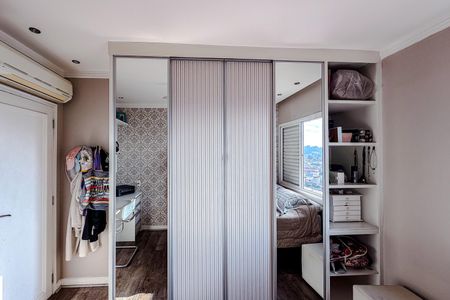 Apartamento à venda com 106m², 3 quartos e 2 vagas Apartamento à venda com 106m², 3 quartos e 2 vagasQuarto 2