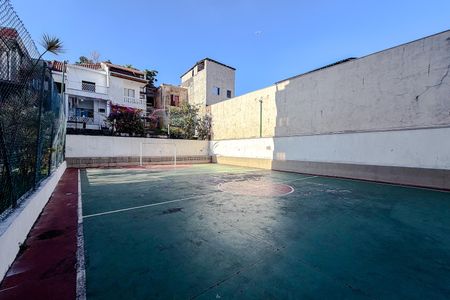 Apartamento à venda com 106m², 3 quartos e 2 vagas Apartamento à venda com 106m², 3 quartos e 2 vagasQuadra Esportiva