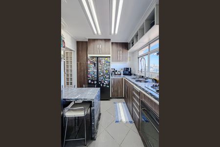 Apartamento à venda com 106m², 3 quartos e 2 vagas Apartamento à venda com 106m², 3 quartos e 2 vagasCozinha