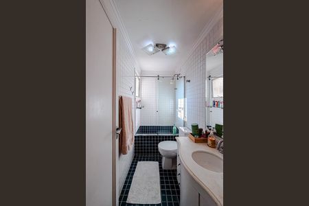 Apartamento à venda com 106m², 3 quartos e 2 vagas Apartamento à venda com 106m², 3 quartos e 2 vagasBanheiro