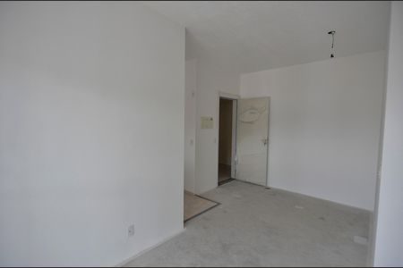 Apartamento à venda com 45m², 2 quartos e 1 vaga Apartamento à venda com 45m², 2 quartos e 1 vagaSala