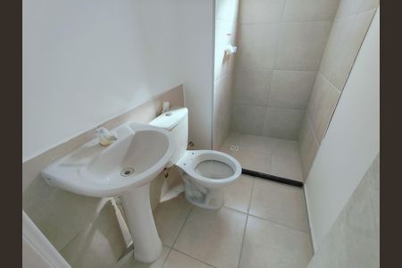 Apartamento à venda com 44m², 2 quartos e 1 vaga Apartamento à venda com 44m², 2 quartos e 1 vagaBanheiro Corredor