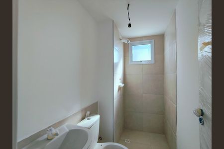 Apartamento à venda com 44m², 2 quartos e 1 vaga Apartamento à venda com 44m², 2 quartos e 1 vagaBanheiro Corredor