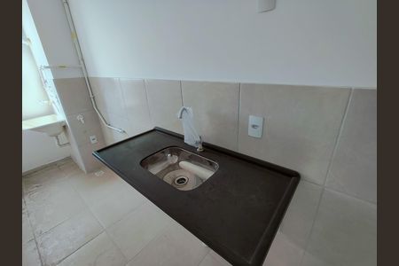 Apartamento à venda com 44m², 2 quartos e 1 vaga Apartamento à venda com 44m², 2 quartos e 1 vagaCozinha e Área de Serviço