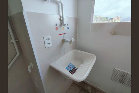 Apartamento à venda com 44m², 2 quartos e 1 vaga Apartamento à venda com 44m², 2 quartos e 1 vagaCozinha e Área de Serviço