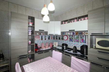 Casa à venda com 129m², 2 quartos e 1 vagaCozinha
