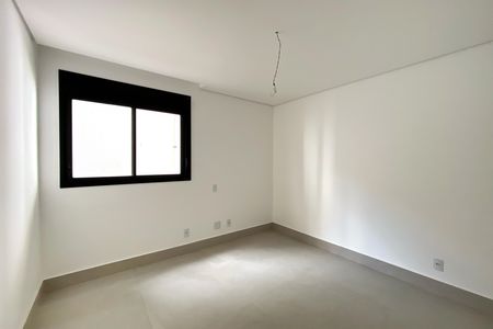 Apartamento à venda com 227m², 3 quartos e 2 vagasSemisuite 3