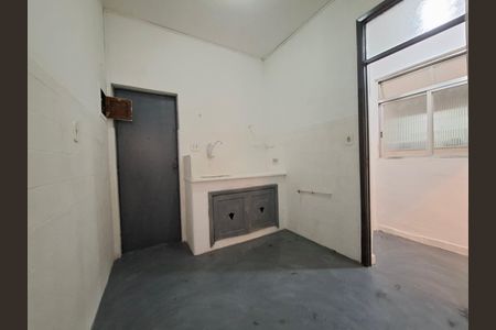 Apartamento para alugar com 69m², 2 quartos e 1 vaga Apartamento para alugar com 69m², 2 quartos e 1 vagaSala/Cozinha