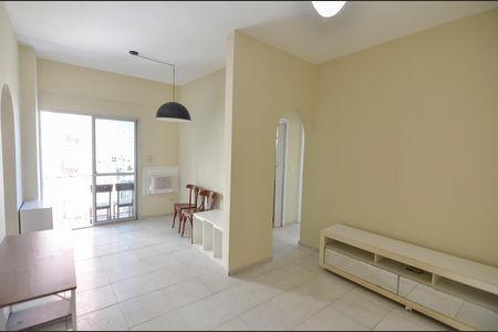Sala de apartamento para alugar com 2 quartos, 56m² em Tijuca, Rio de Janeiro