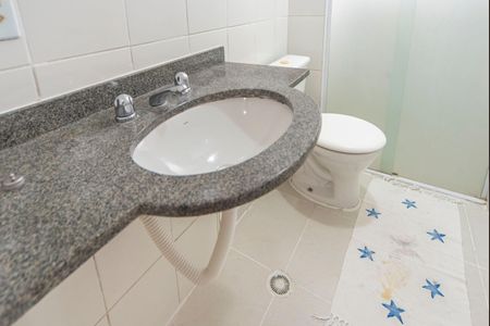 Apartamento à venda com 87m², 2 quartos e 1 vaga Apartamento à venda com 87m², 2 quartos e 1 vagaBanheiro