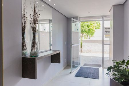 Apartamento à venda com 87m², 2 quartos e 1 vaga Apartamento à venda com 87m², 2 quartos e 1 vagaHall de entrada