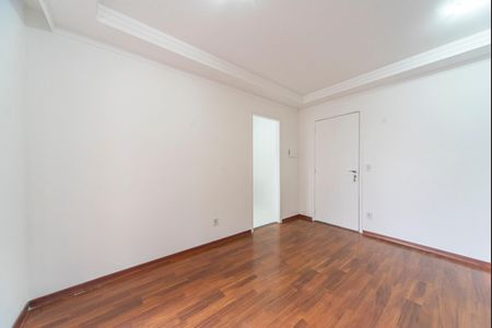 Apartamento à venda com 87m², 2 quartos e 1 vaga Apartamento à venda com 87m², 2 quartos e 1 vagaSala