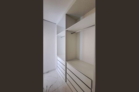 Apartamento para alugar com 90m², 3 quartos e 2 vagas Apartamento para alugar com 90m², 3 quartos e 2 vagasCloset
