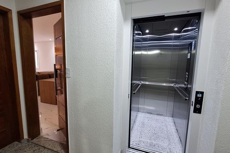 Apartamento para alugar com 90m², 3 quartos e 2 vagas Apartamento para alugar com 90m², 3 quartos e 2 vagasElevador