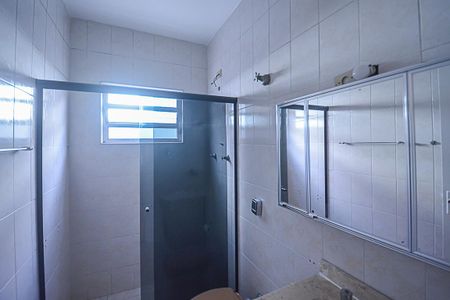 Casa para alugar com 177m², 3 quartos e 2 vagasBanheiro