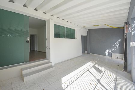 Casa para alugar com 177m², 3 quartos e 2 vagasGaragem