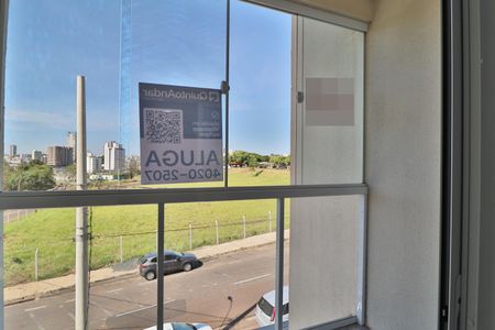 Sacada de apartamento para alugar com 2 quartos, 55m² em Jaraguá, Uberlândia