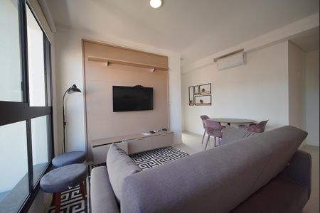 Sala de apartamento para alugar com 1 quarto, 40m² em Centro, Florianópolis