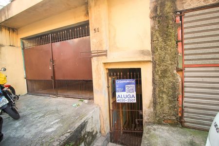 Casa para alugar com 100m², 3 quartos e 1 vaga Casa para alugar com 100m², 3 quartos e 1 vagaFachada