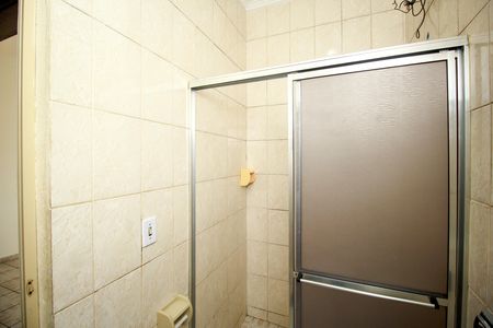 Casa para alugar com 100m², 3 quartos e 1 vaga Casa para alugar com 100m², 3 quartos e 1 vagaBanheiro Social