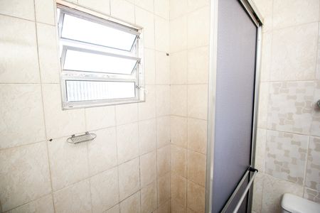 Casa para alugar com 100m², 3 quartos e 1 vaga Casa para alugar com 100m², 3 quartos e 1 vagaBanheiro da Suíte
