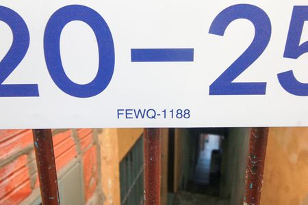 Casa para alugar com 100m², 3 quartos e 1 vaga Casa para alugar com 100m², 3 quartos e 1 vagaPlaca instalada em 05/06/2026 com o código FEWQ-1188