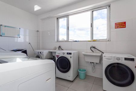 Apartamento para alugar com 40m², 1 quarto e 1 vagaÁrea comum - Lavanderia