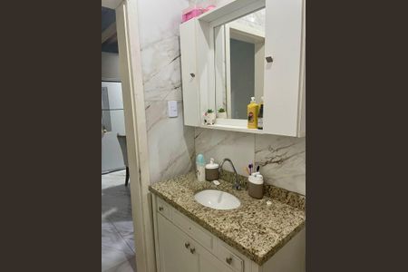 Banheiro de casa à venda com 3 quartos, 130m² em Scharlau, São Leopoldo