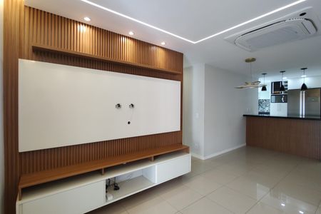 Sala de apartamento para alugar com 3 quartos, 90m² em Barra da Tijuca, Rio de Janeiro